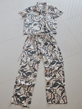 Como Sleep Satin Women's Pajama Set In Pink Black, Gray & Cream